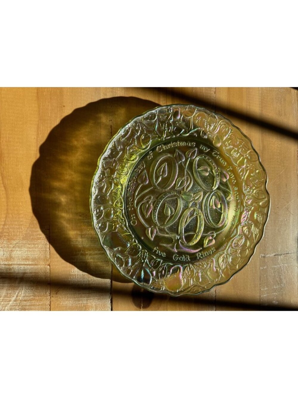 IMPERIAL Green Carnival Glass Twelve Days of Christmas Five Golden Rings Plate